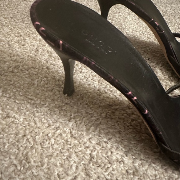 Gucci - Picture 3 of 6